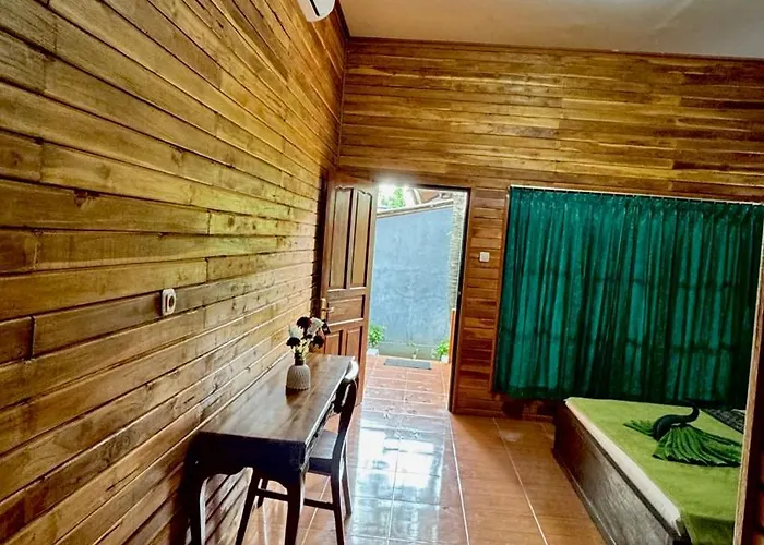 Tropical Tatil parkı Nusa Lembongan
