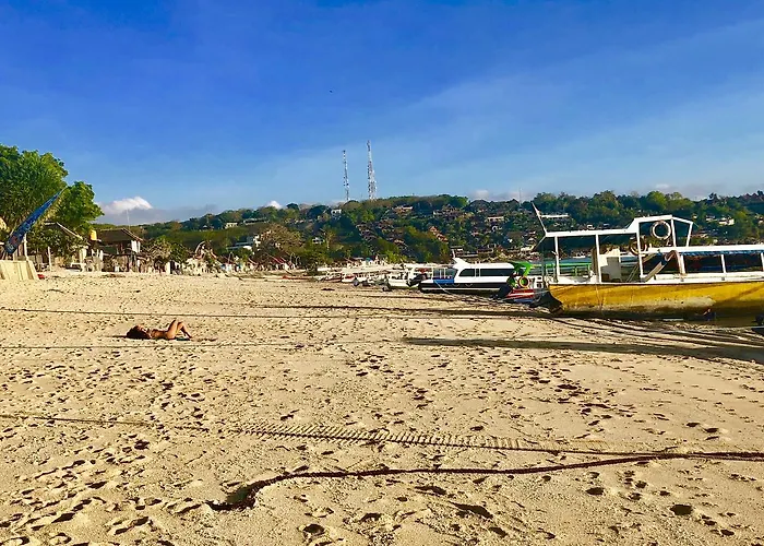 Tropical Tatil parkı Nusa Lembongan