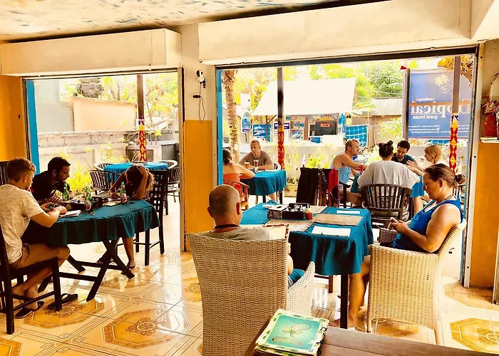 Tropical Tatil parkı Nusa Lembongan